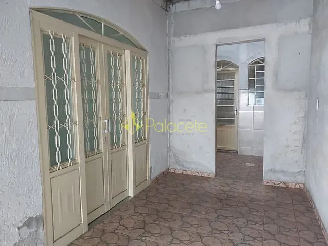 Casa 3 quartos e 2 banheiros, à venda, no bairro Residencial Vale das Acácias em Pindamonhangaba