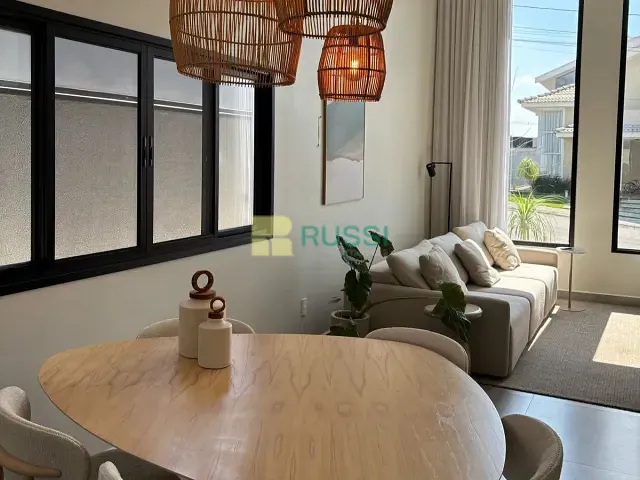 Casa com 250m² 3 quartos e 2 banheiros, à venda, no bairro Parque Residencial Maria Elmira em Caçapava