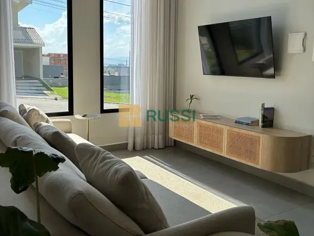 Casa com 250m² 3 quartos e 2 banheiros, à venda, no bairro Parque Residencial Maria Elmira em Caçapava