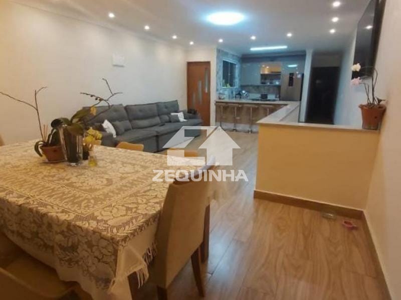 Casa, 4 quartos, 375 m² - Foto 1