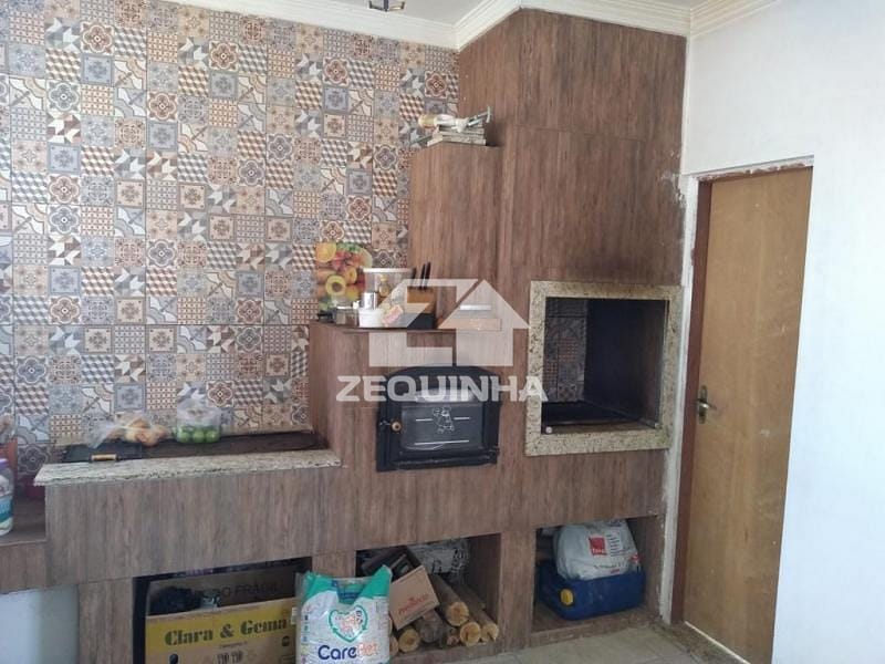 Casa, 4 quartos, 375 m² - Foto 2