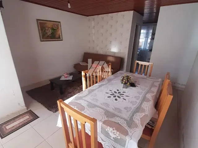 Casa com 158m² 5 quartos e 2 banheiros, à venda, no bairro Jardim Carvalho em Ponta Grossa