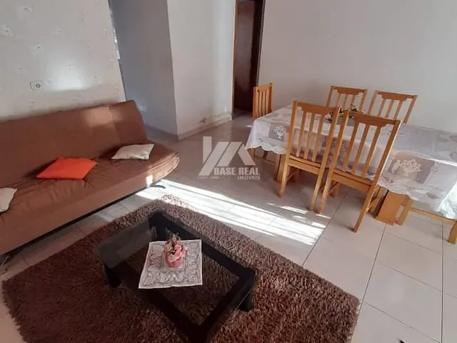 Casa com 158m² 5 quartos e 2 banheiros, à venda, no bairro Jardim Carvalho em Ponta Grossa