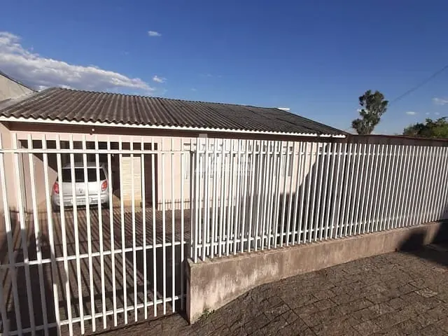 Casa com 158m² 5 quartos e 2 banheiros, à venda, no bairro Jardim Carvalho em Ponta Grossa