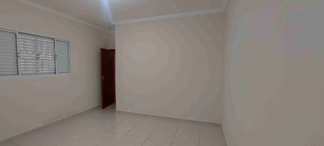 Casa com 208m² 3 quartos e 3 banheiros, à venda, no bairro Residencial Parque das Palmeiras em Pindamonhangaba