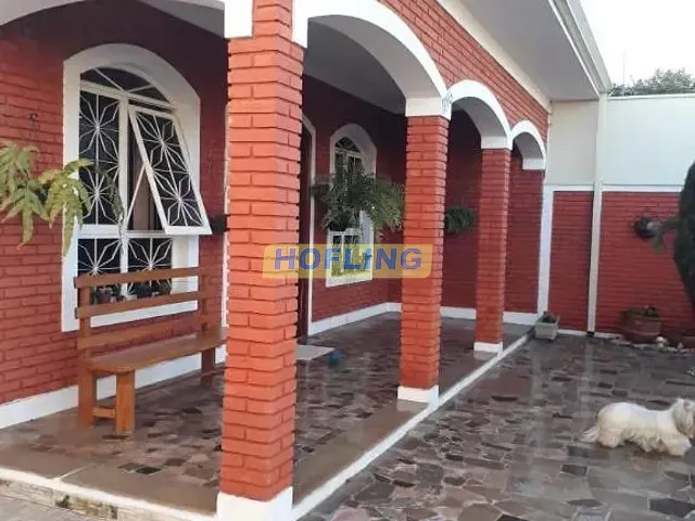 Casa com 340m², à venda, no bairro Vila Indaiá em Rio Claro
