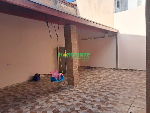 Casa com 157m² 2 quartos e 1 banheiro, à venda, no bairro Conjunto Residencial Trinta e Um de Março em São José dos Campos