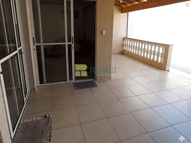 Casa com 140m² 2 quartos e 2 banheiros, à venda, no bairro Condomínio Residence Club em Jacareí