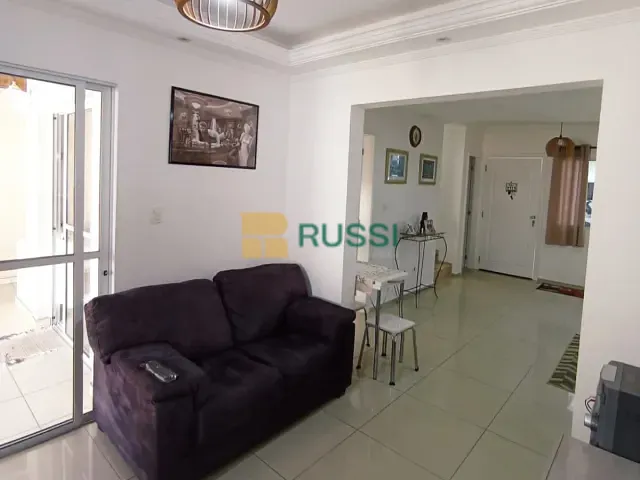Casa com 140m² 2 quartos e 2 banheiros, à venda, no bairro Condomínio Residence Club em Jacareí