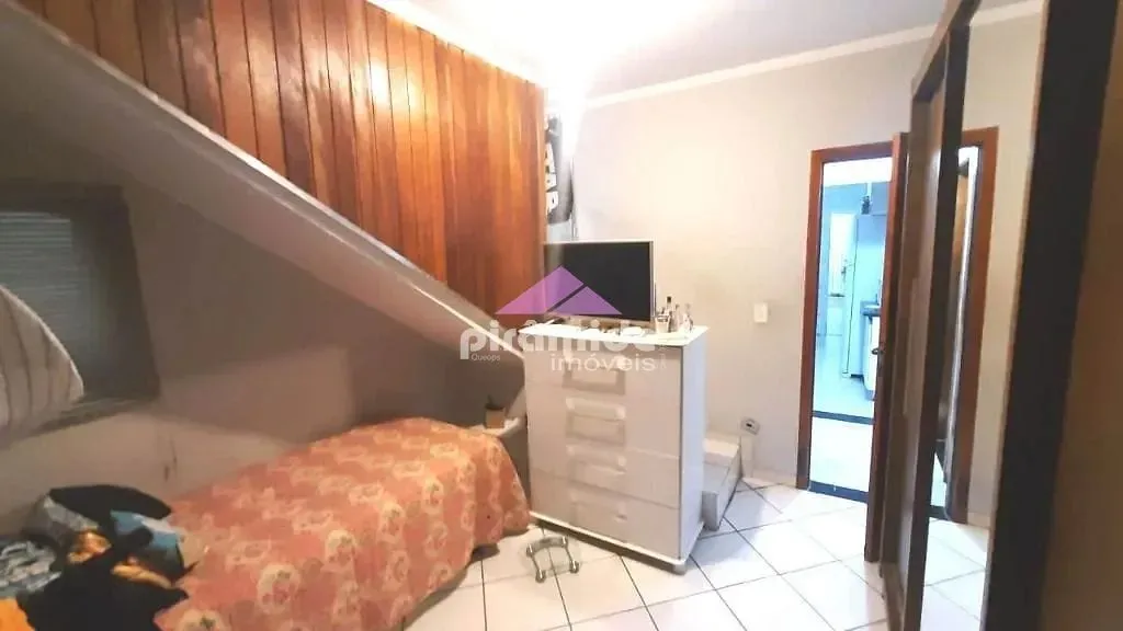 Casa, 4 quartos, 200 m² - Foto 8