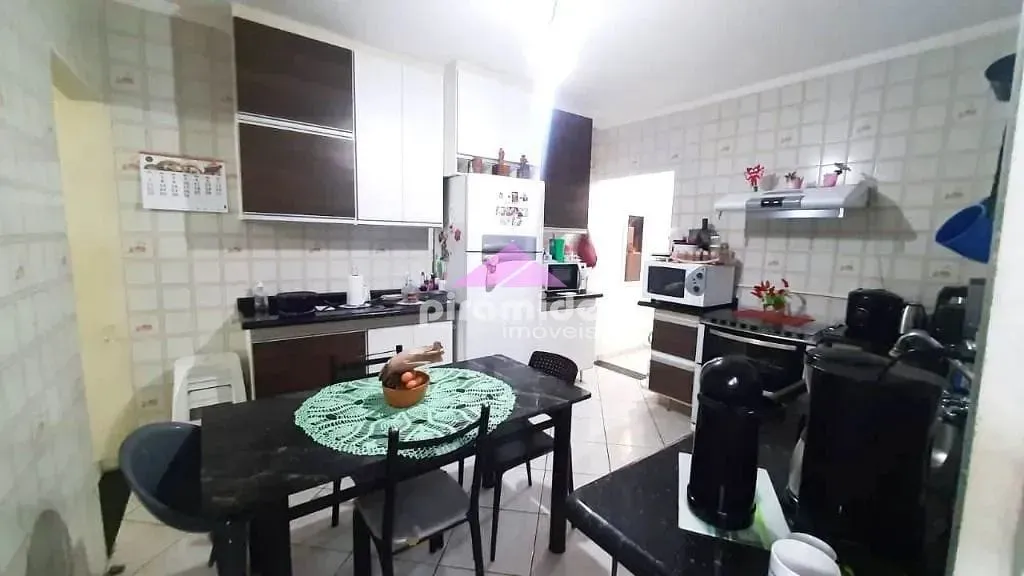 Casa, 4 quartos, 200 m² - Foto 6