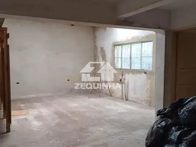 Casa com 180m² 3 quartos e 3 banheiros, à venda, no bairro Jardim Boa Vista em Sao Paulo