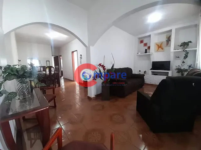 Casa com 174m² 2 quartos e 1 banheiro, à venda, no bairro Jardim Santa Francisca em Guarulhos