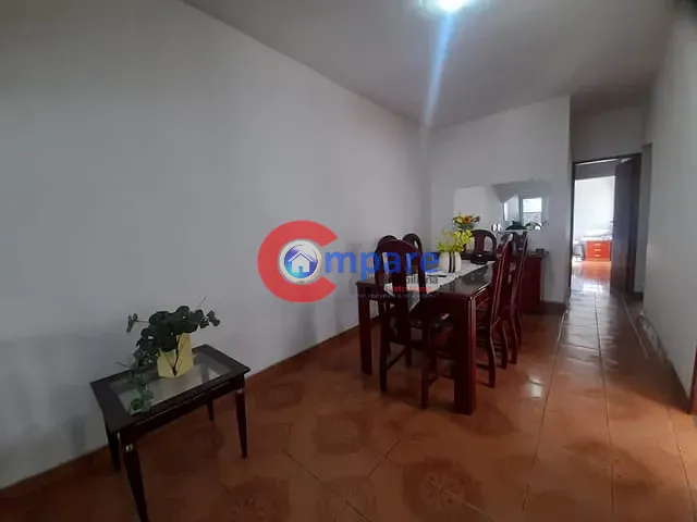 Casa com 174m² 2 quartos e 1 banheiro, à venda, no bairro Jardim Santa Francisca em Guarulhos