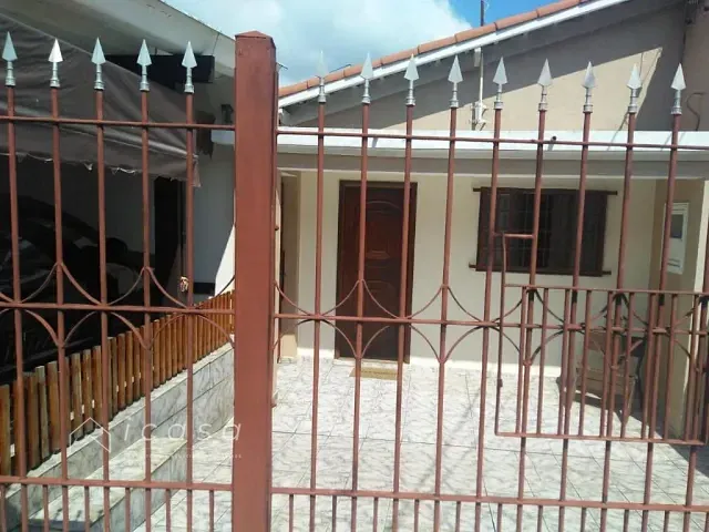 Casa com 178m² 2 quartos e 1 banheiro, à venda, no bairro Vila São João em Caçapava