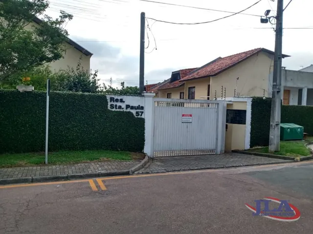 Casa 3 quartos e 2 banheiros, à venda, no bairro Barreirinha em Curitiba