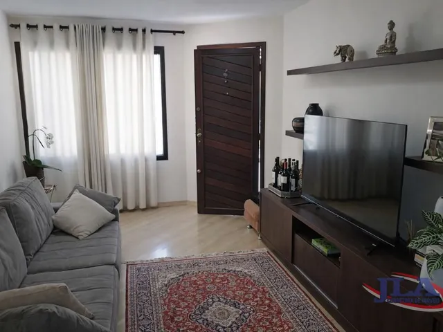 Casa 3 quartos e 2 banheiros, à venda, no bairro Barreirinha em Curitiba