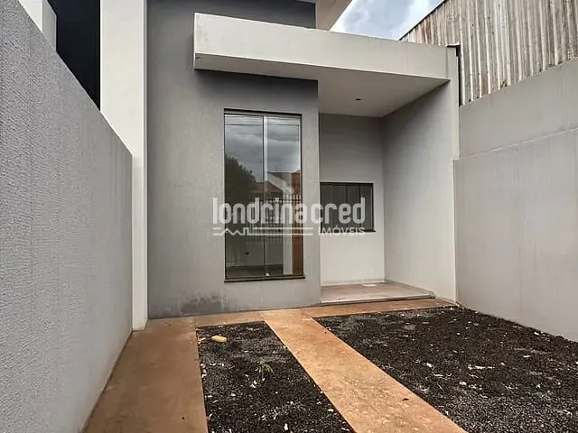 Casa com 125m² 3 quartos e 2 banheiros, à venda, no bairro Jardim das Palmeiras em Londrina