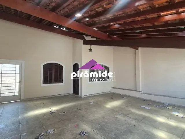 Casa com 197m² 3 quartos e 2 banheiros, à venda, no bairro Jardim Estoril em São José dos Campos