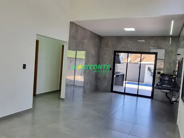 Casa 3 quartos e 4 banheiros, à venda, no bairro Caçapava Velha em Caçapava