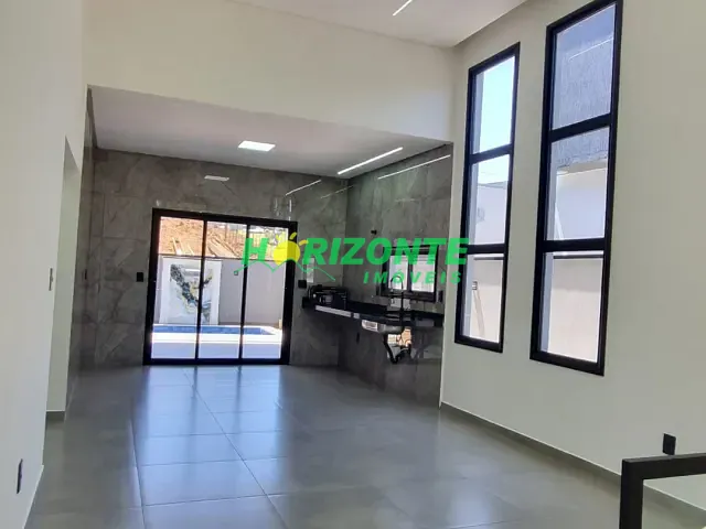 Casa 3 quartos e 4 banheiros, à venda, no bairro Caçapava Velha em Caçapava