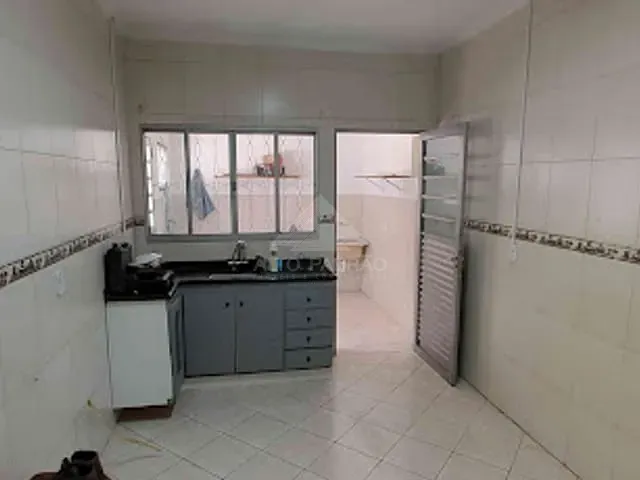 Casa 2 quartos e 2 banheiros, para alugar, no bairro Vila Bocaina em Mauá