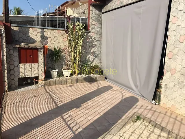 Casa com 250m², à venda, no bairro Vila Rica em Pindamonhangaba