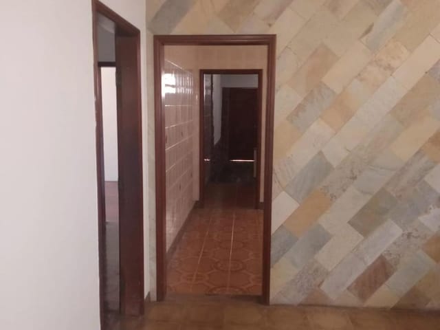 Casa 8 quartos e 4 banheiros, à venda, no bairro Santa Clara em São Francisco de Itabapoana