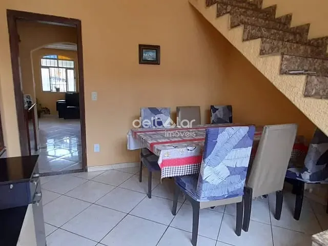 Casa com 360m² 3 quartos e 2 banheiros, à venda, no bairro Europa em Belo Horizonte