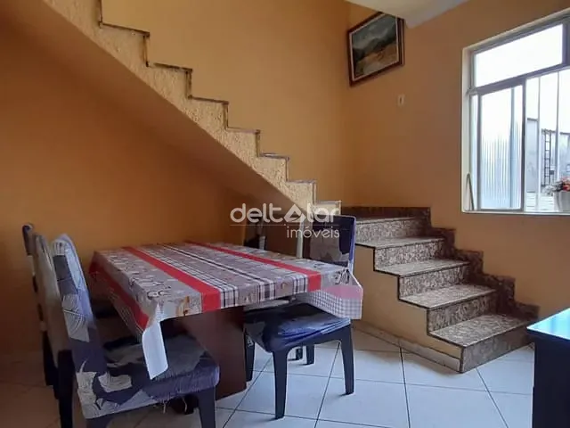 Casa com 360m² 3 quartos e 2 banheiros, à venda, no bairro Europa em Belo Horizonte