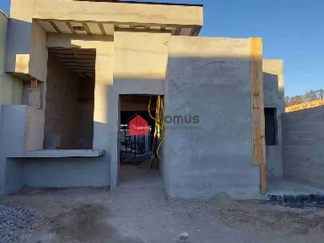 Casa com 175m² 3 quartos e 2 banheiros, à venda, no bairro Loteamento Santa Clara em Pindamonhangaba