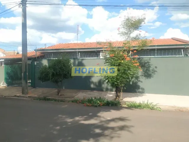 Casa com 120m² 3 quartos e 3 banheiros, à venda, no bairro Jardim Mirassol em Rio Claro