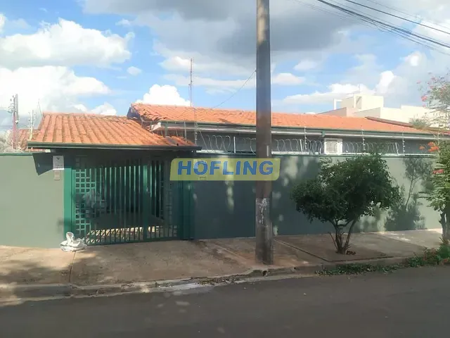Casa com 120m² 3 quartos e 3 banheiros, à venda, no bairro Jardim Mirassol em Rio Claro