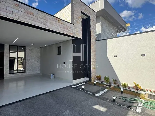 Casa com 234m² 3 quartos e 3 banheiros, à venda, no bairro Setor Faiçalville em Goiânia