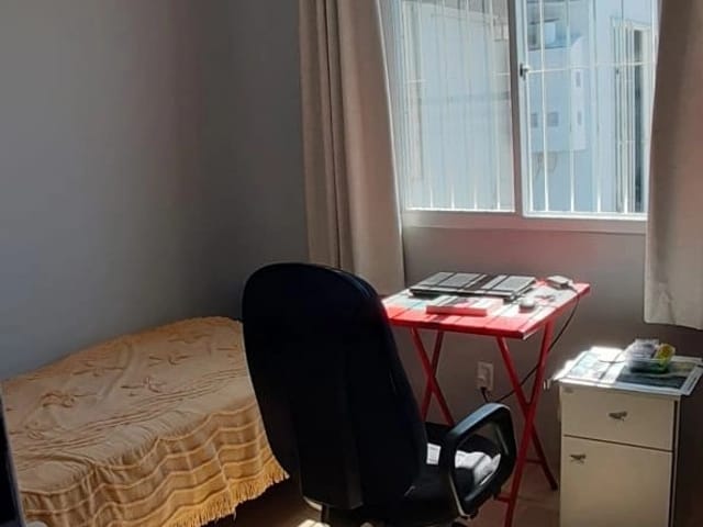 Casa com 300m² 3 quartos e 4 banheiros, à venda, no bairro Laranjal em Pelotas