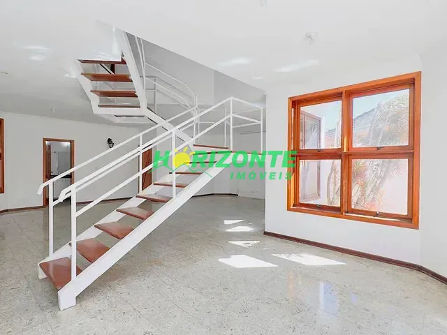 Casa 4 quartos e 6 banheiros, à venda, no bairro Urbanova em São José dos Campos