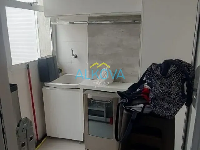 Casa com 250m² 3 quartos e 3 banheiros, à venda, no bairro Parque Residencial Maria Elmira em Caçapava