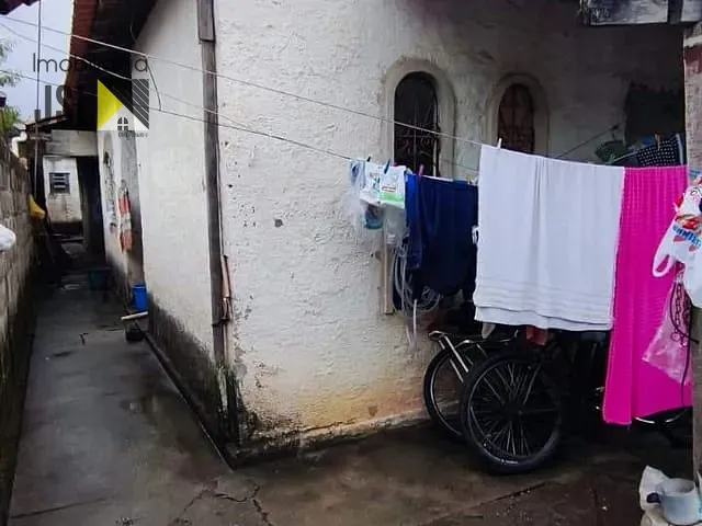 Casa 2 quartos e 1 banheiro, à venda, no bairro Parque Residencial Maria Elmira em Caçapava