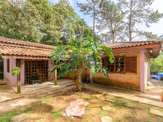 Foto do Casa - Casa em Condomínio fechado com 4 dormitórios, sendo 3 suítes à venda com 2 vagas cobertas  - Granja Viana - Cotia/SP | Lares e Andares Imóveis
