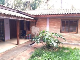 Foto do Casa-Casa em Condomínio fechado com 4 dormitórios, sendo 3 suítes à venda com 2 vagas cobertas  - Granja Viana - Cotia/SP