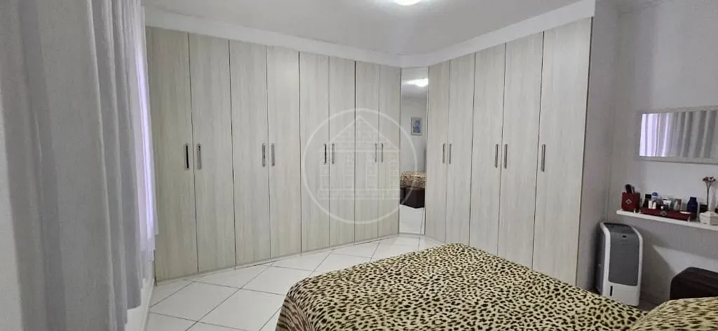 Casa, 3 quartos, 200 m² - Foto 9