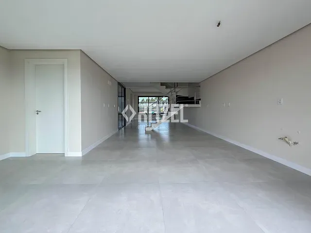 Casa 3 quartos e 3 banheiros, à venda, no bairro Bela Vista em Estância Velha