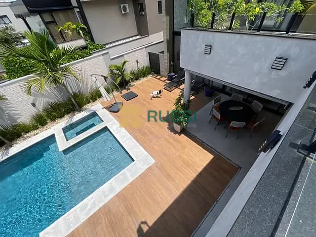 Casa com 427m² 5 quartos e 7 banheiros, à venda, no bairro Condomínio Residencial Alphaville II em São José dos Campos