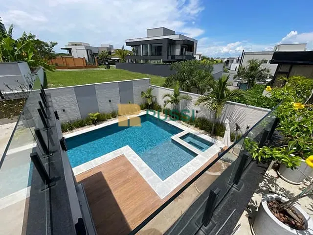 Casa com 427m² 5 quartos e 7 banheiros, à venda, no bairro Condomínio Residencial Alphaville II em São José dos Campos