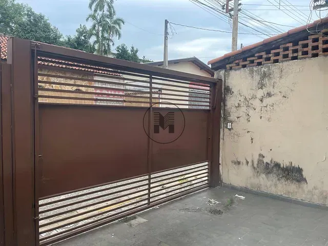 Casa 2 quartos e 1 banheiro, para alugar, no bairro Pedregulho em Guaratinguetá