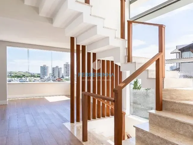 Casa com 334m² 3 quartos e 3 banheiros, à venda, no bairro Urbanova em São José dos Campos