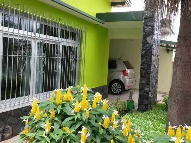 Foto do Casa - Casa com 5 dormitórios à venda, 270 m² por R$ 760.000,00 - Santana - São José dos Campos/SP | INDEPENDENCE NEGOCIOS IMOBILIARIOS LTDA