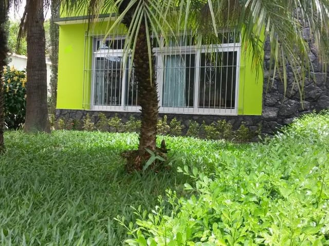 Foto do Casa - Casa com 5 dormitórios à venda, 270 m² por R$ 760.000,00 - Santana - São José dos Campos/SP | INDEPENDENCE NEGOCIOS IMOBILIARIOS LTDA