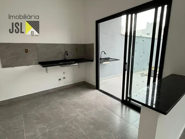 Casa com 150m² 2 quartos e 2 banheiros, à venda, no bairro Jardim Amália em Caçapava