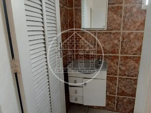 Casa com 203m² 4 quartos e 4 banheiros, à venda, no bairro Jardim Silveira em São Paulo